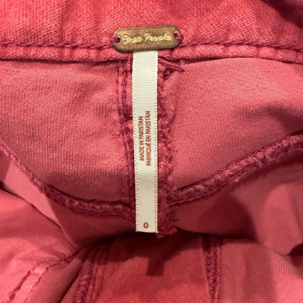 Free People High Time Velvet Kick Flare Pants in Pink Verry Berry size 0 - Picture 5 of 6